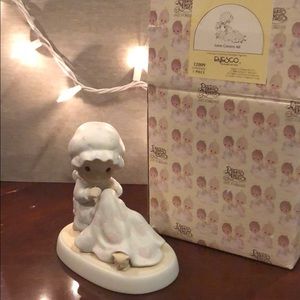 Love covers all precious moments!